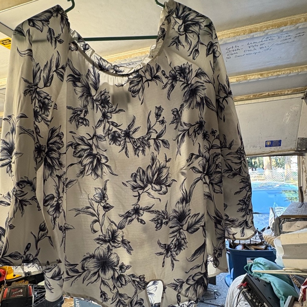 15 blouses - Picture 5 of 15